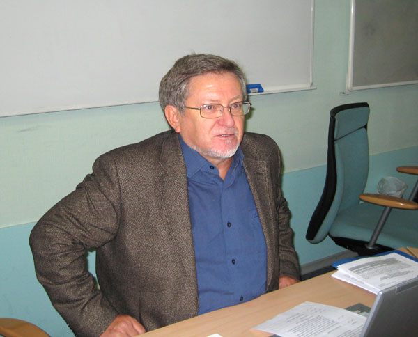 Владимир Южаков